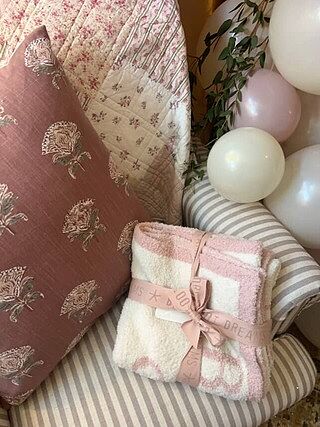 CozyChic® ABC Blanket | Barefoot Dreams®