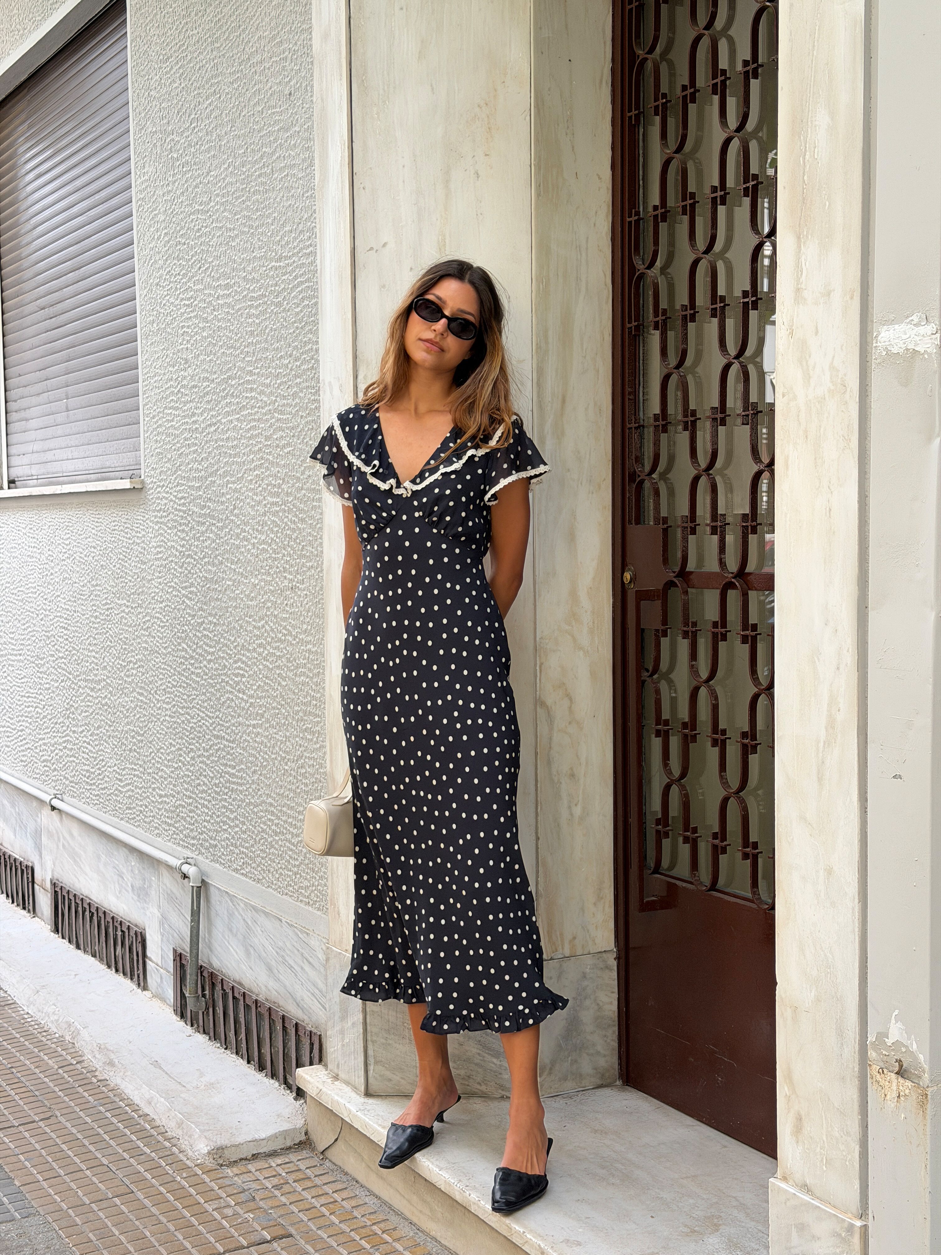 floral embroidered vacay midi dress rahi Hayley Midi Dress in Tulip Fields Blue