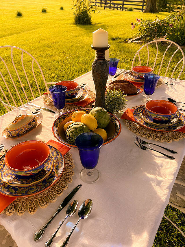 Table Setting for Two Gift Box store / Around Our Table Memories Are Made 2 Placemats, 2 Cups, 2 Coasters