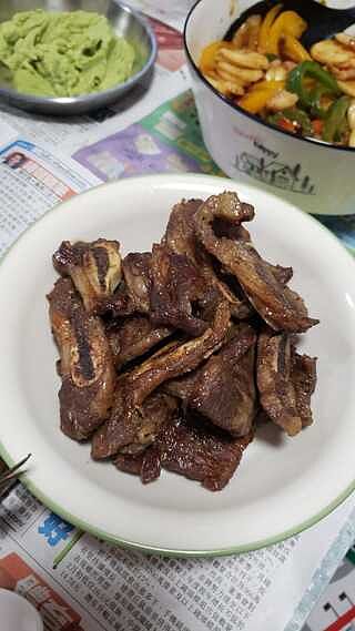 Short rib bone in L.A.Cut / 特選牛仔骨 L.A. CUT (approx. 420g)