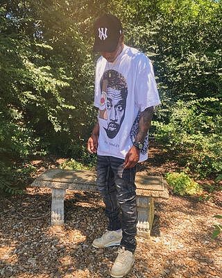 KANYE TEE - [4S]